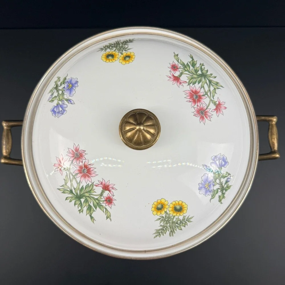 Vintage Regency Club Enamel Dutch Oven Floral Butterfly Brass Handles 10